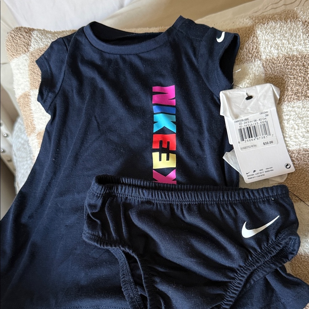 Nike  Baby Set with Vibrant Logo